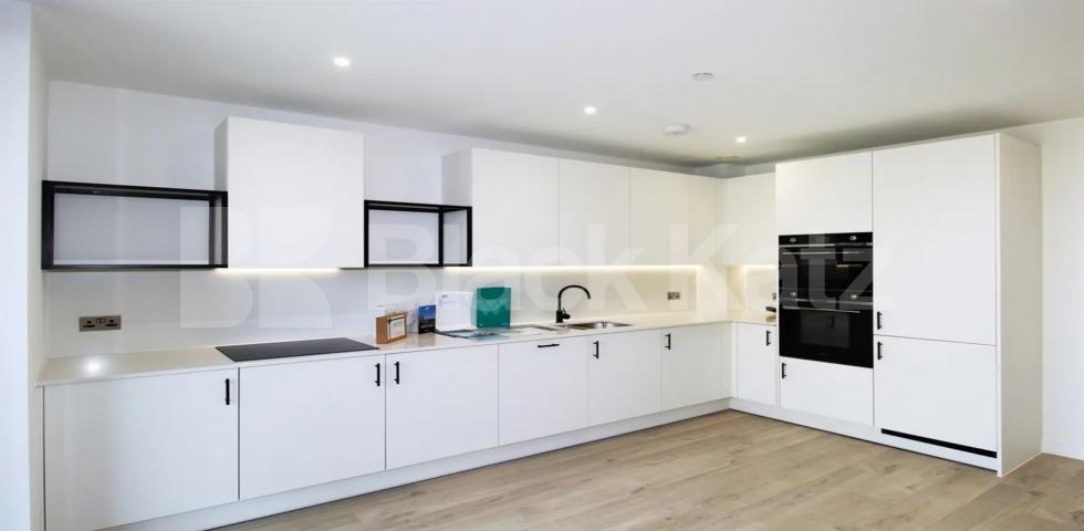 			1 Bedroom, 1 bath, 1 reception Apartment			 Coster Avenue , Finsbury Park